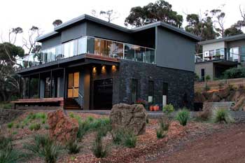 apollo bay accommodation - house details